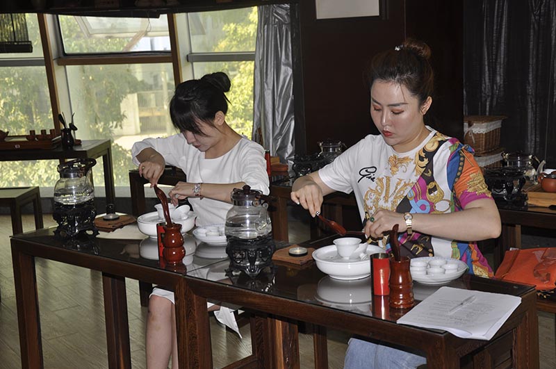 在哪能学茶道
