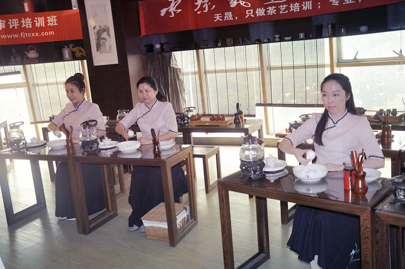天晟茶艺培训学校真的是国内唯一最权威的茶艺师培训机构吗?